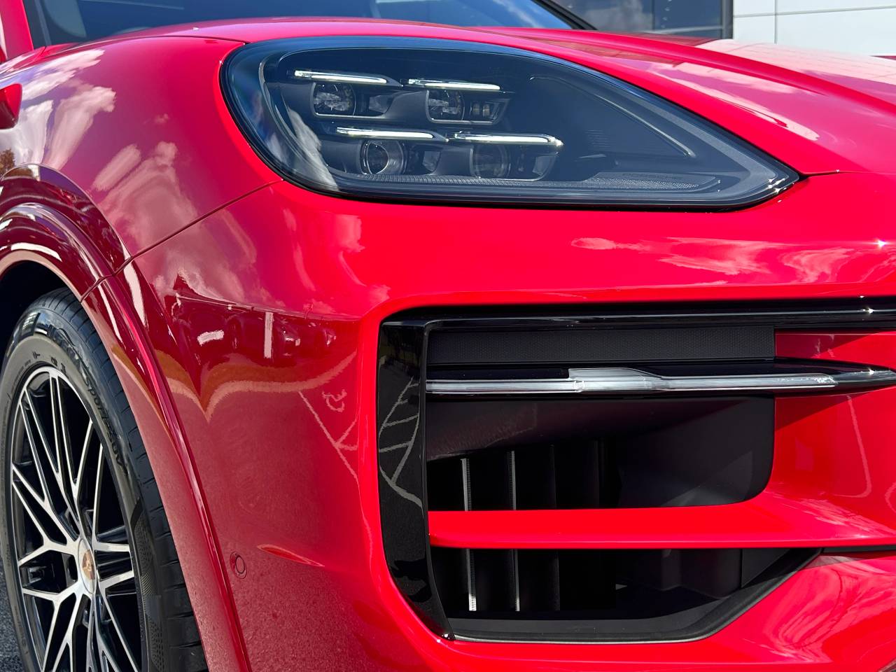 Used Porsche Cayenne 2026 for sale - 77205023: Photo 23