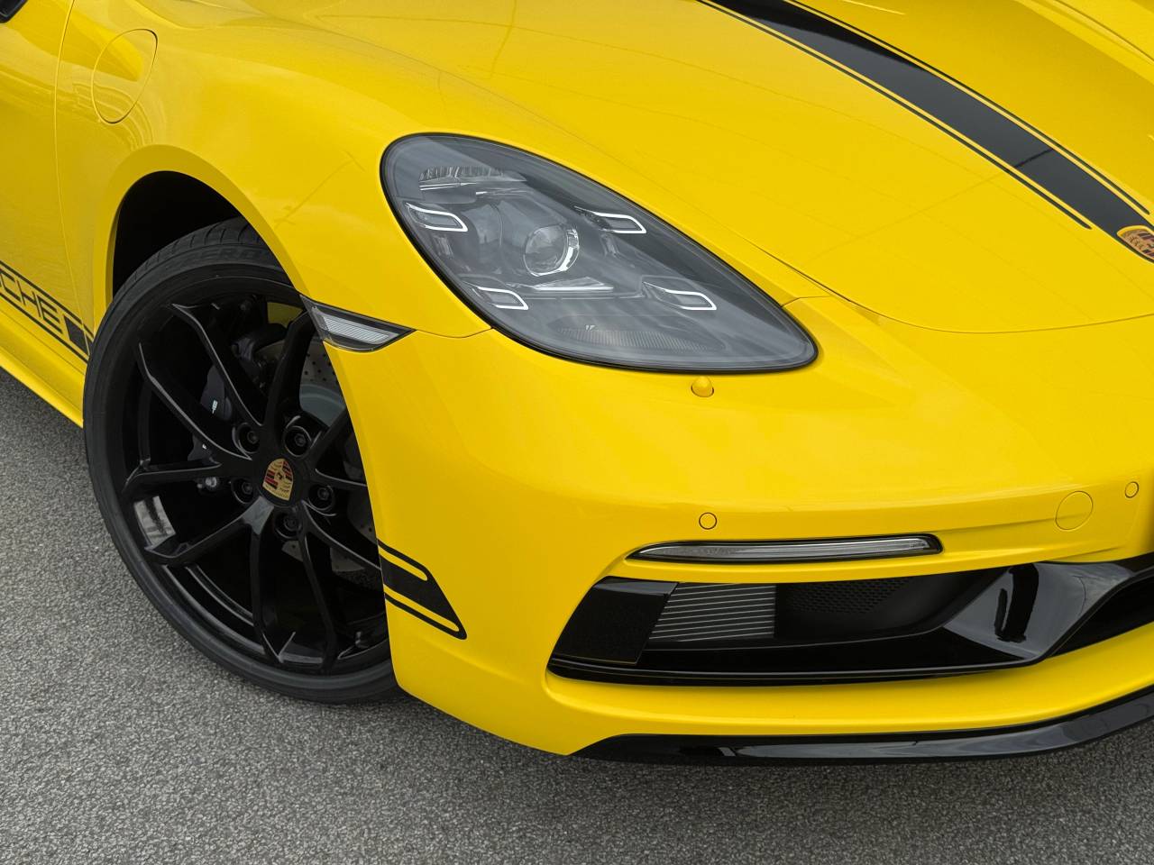 Used Porsche Cayman 2025 for sale - 77177606: Photo 16