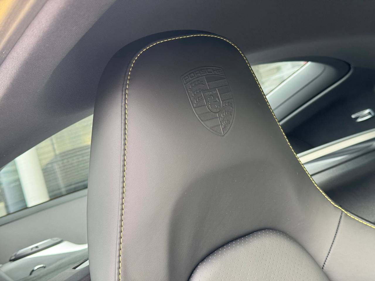 Used Porsche Cayman 2025 for sale - 77177606: Photo 32