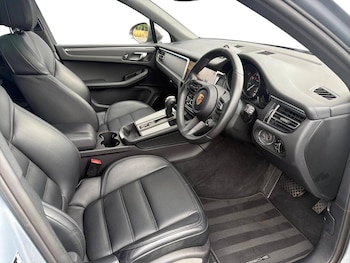 Used Porsche Macan 2024 for sale - 79591629: Photo