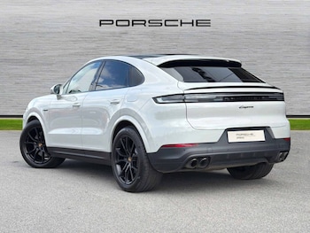 Used Porsche Cayenne 2025 for sale - 78277342: Photo