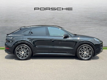 Used Porsche Cayenne 2025 for sale - 75590466: Photo