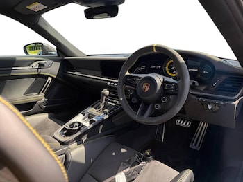 Used Porsche 911 2024 for sale - 79039776: Photo