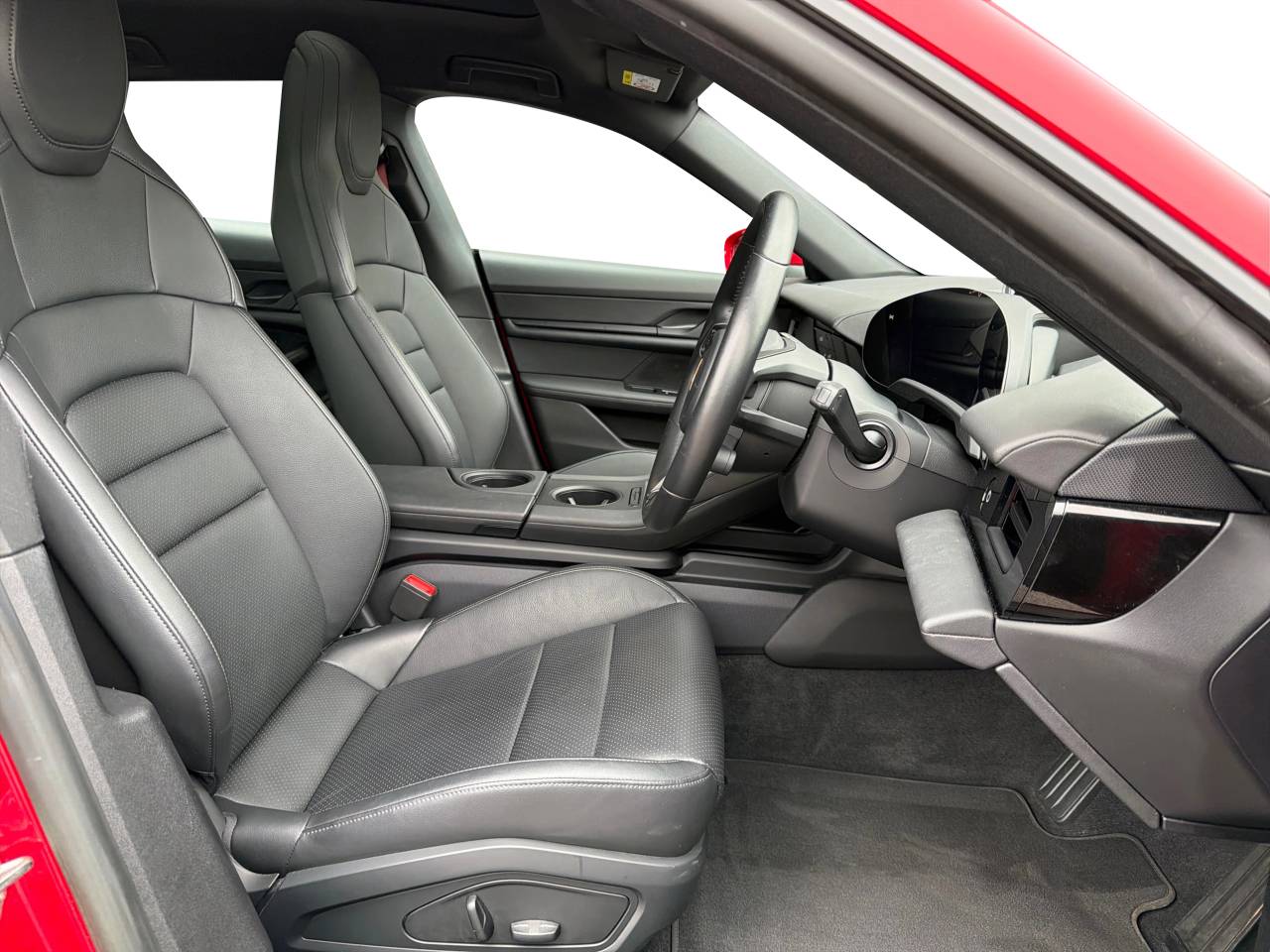 Used Porsche Taycan 2023 for sale - 77971406: Photo 4