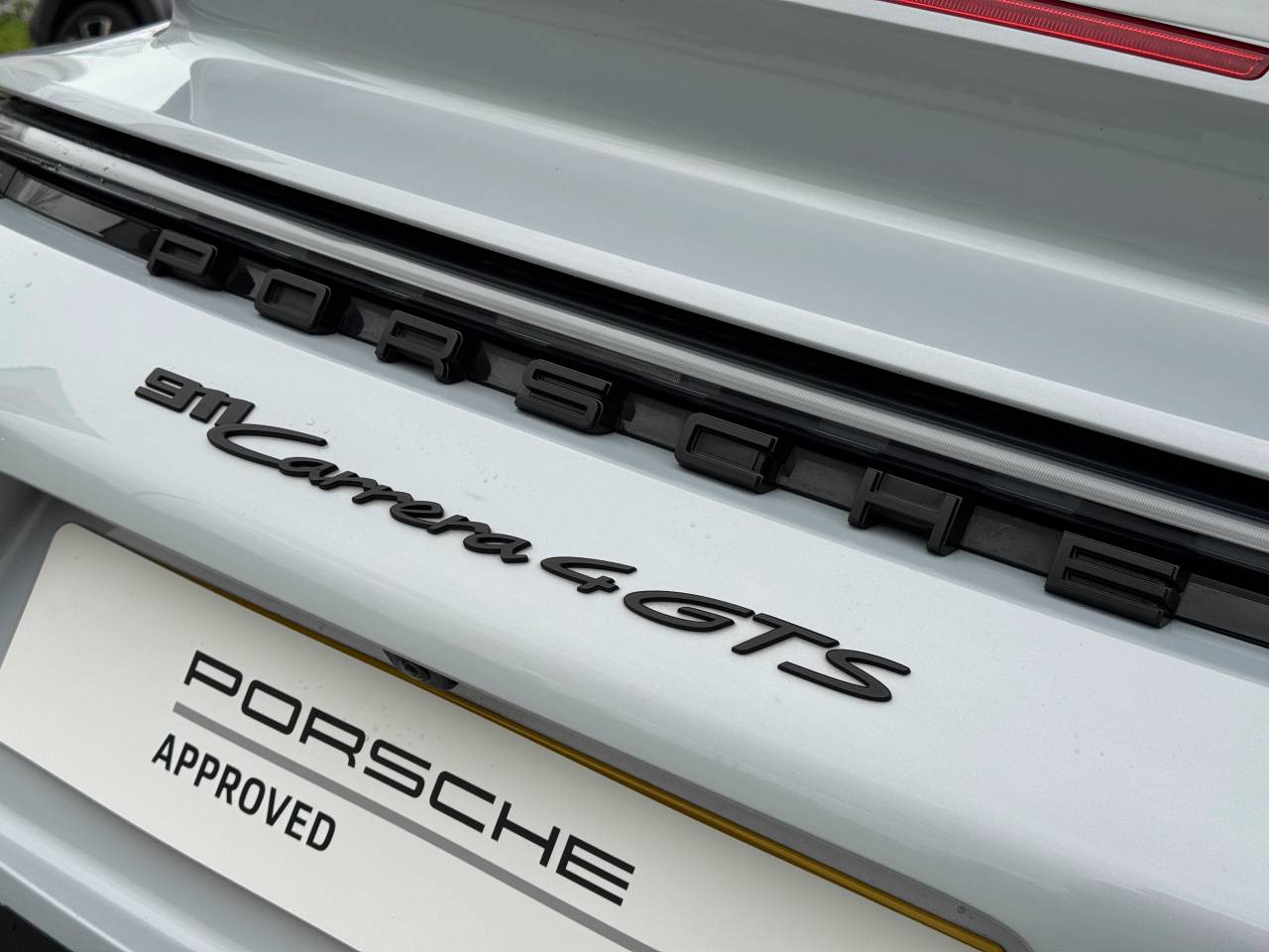 Used Porsche 911 2024 for sale - 76730777: Photo 17