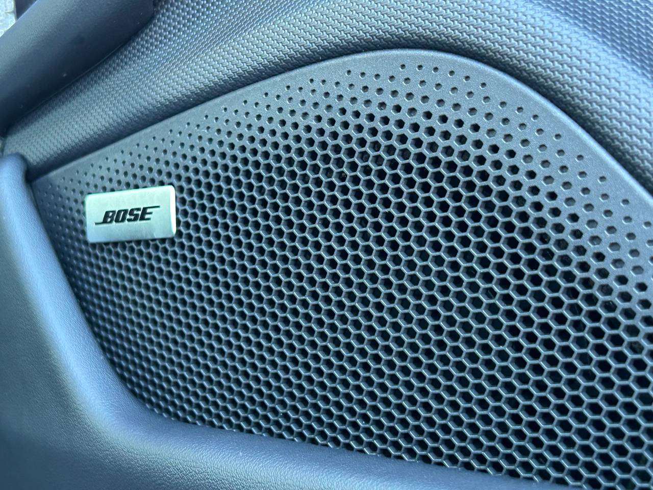 Used Porsche Taycan 2024 for sale - 77177612: Photo 38