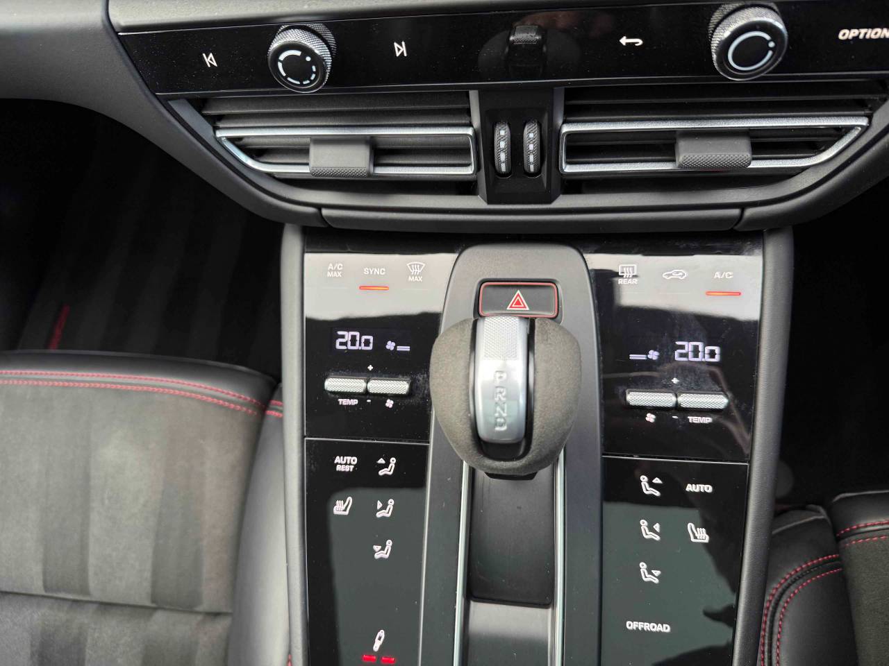 Used Porsche Macan 2023 for sale - 76500909: Photo 22