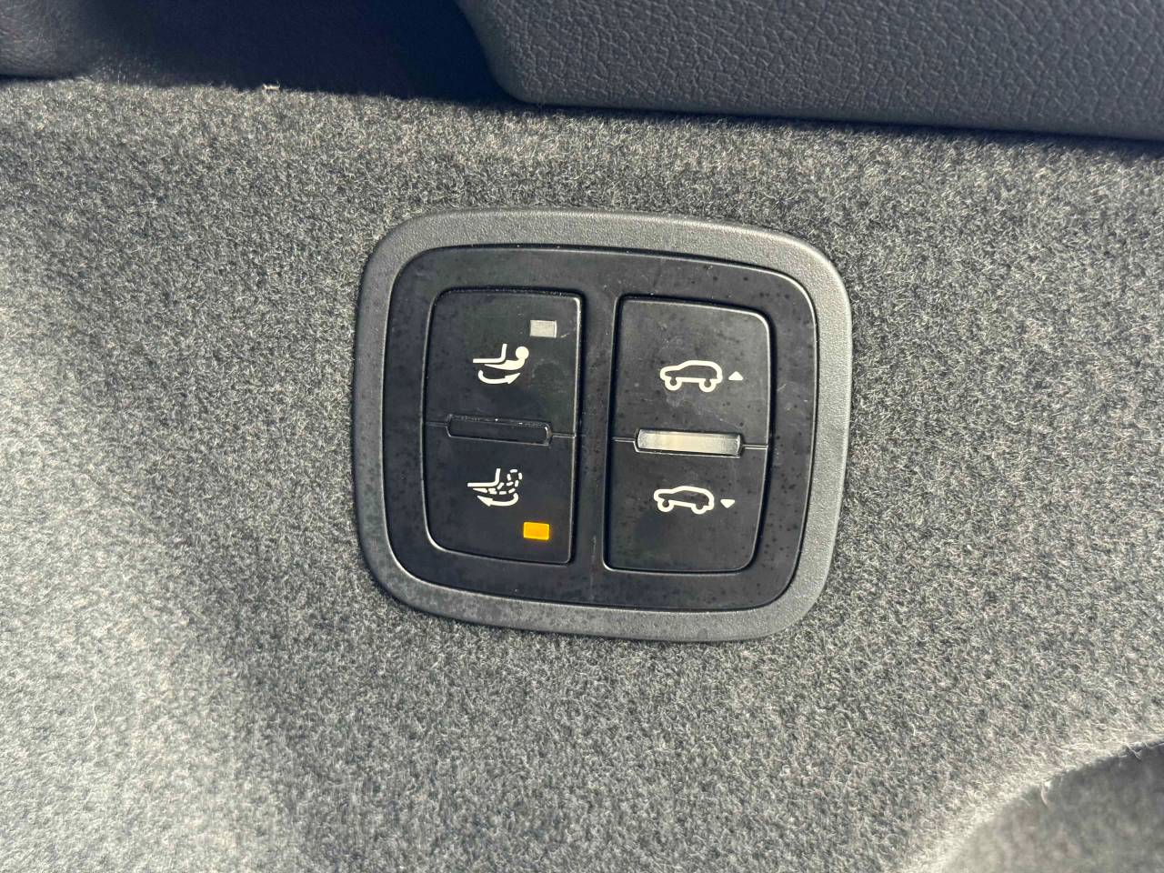 Used Porsche Macan 2023 for sale - 76500909: Photo 31