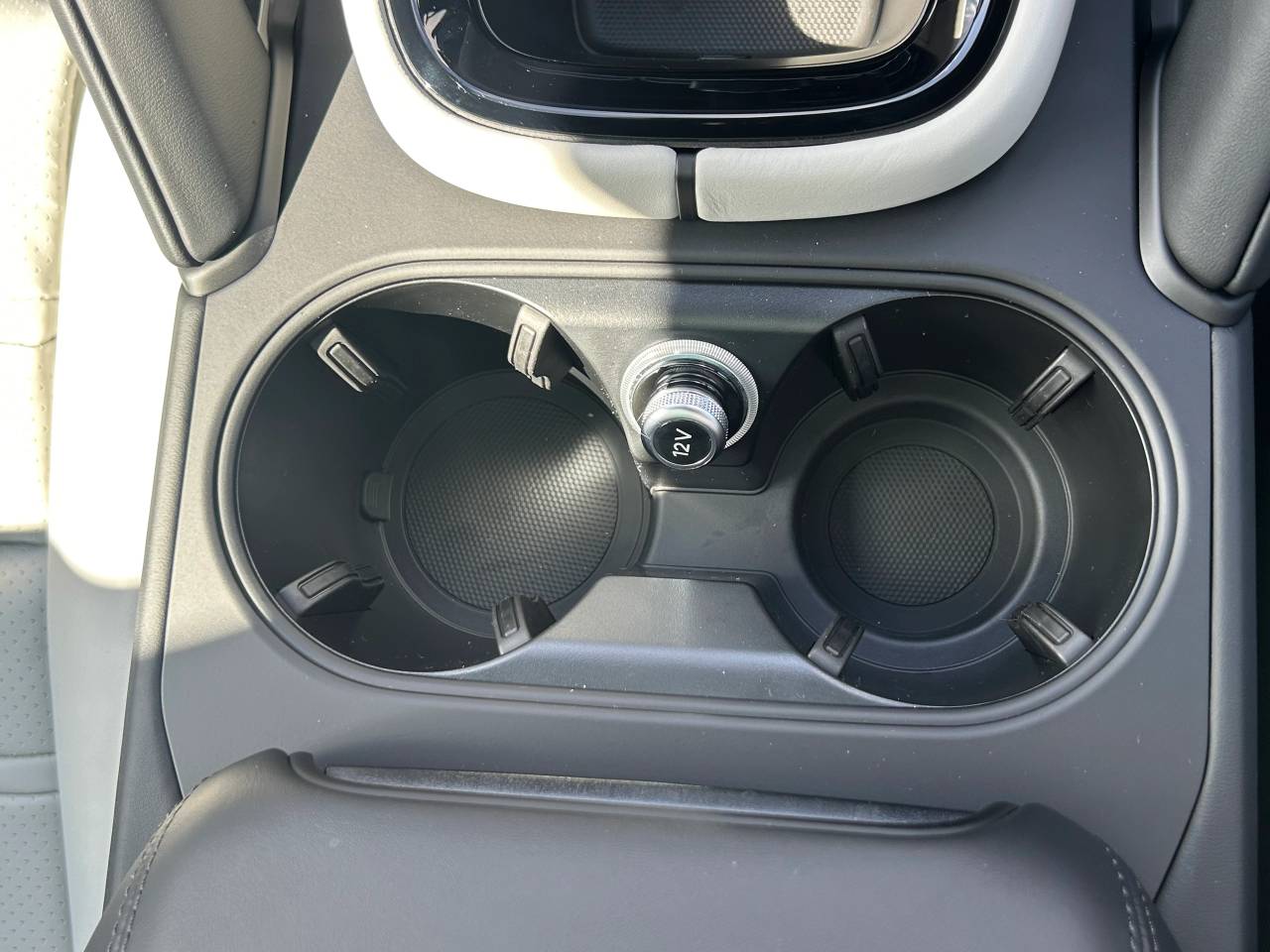 Used Porsche Cayenne 2026 for sale - 78088104: Photo 43