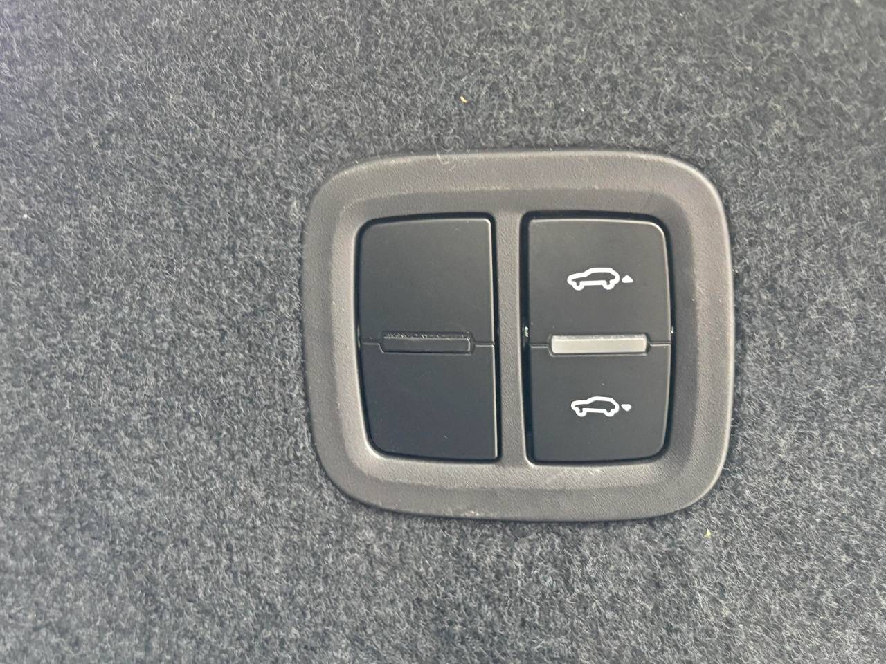 Used Porsche Cayenne 2023 for sale - 76609247: Photo 18