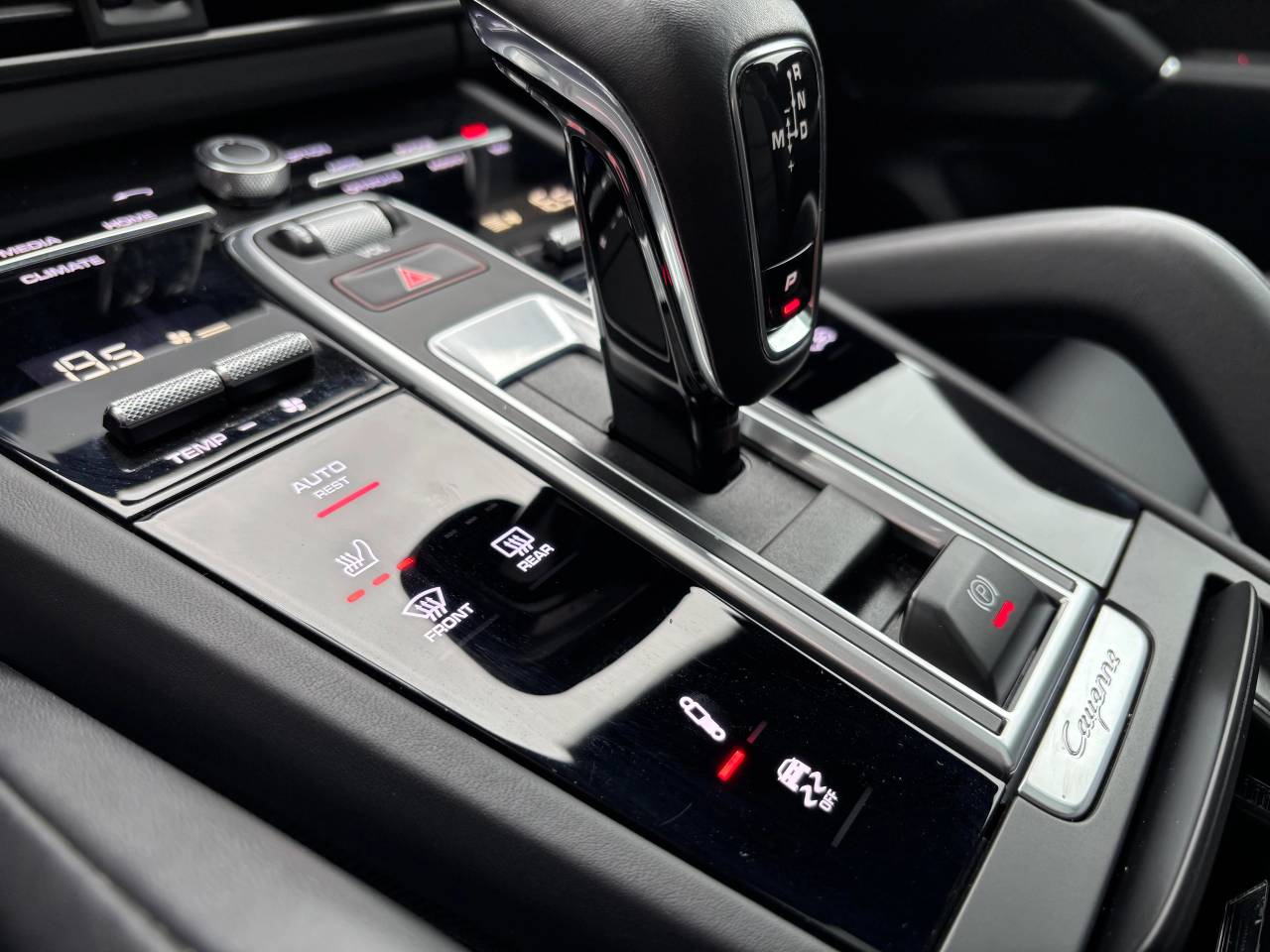 Used Porsche Cayenne 2023 for sale - 76609247: Photo 28