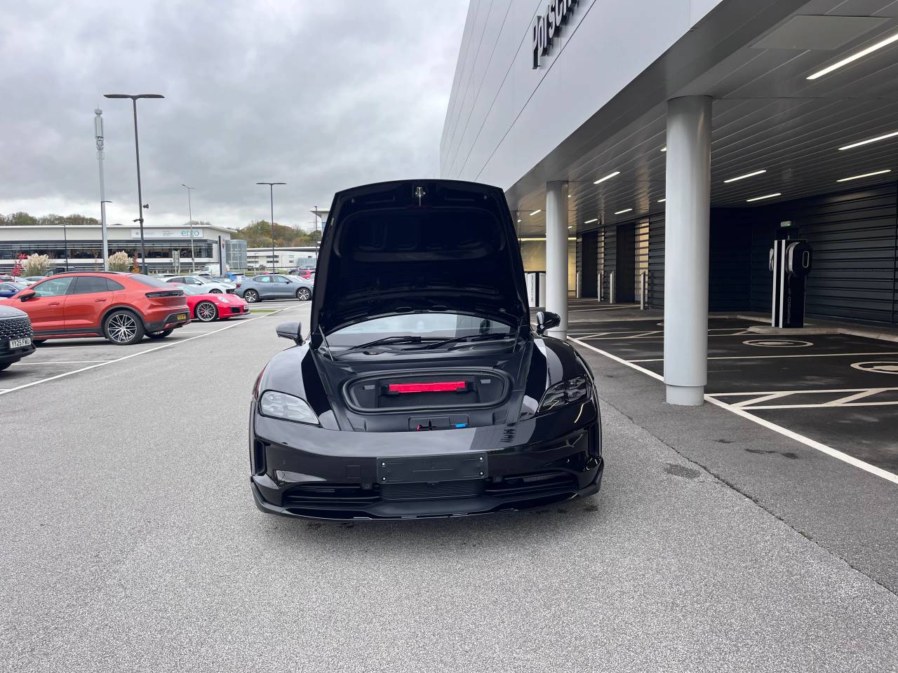 Used Porsche Taycan 2024 for sale - 76486642: Photo 10