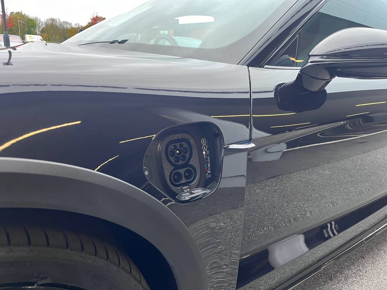 Used Porsche Taycan 2024 for sale - 76486642: Photo 16