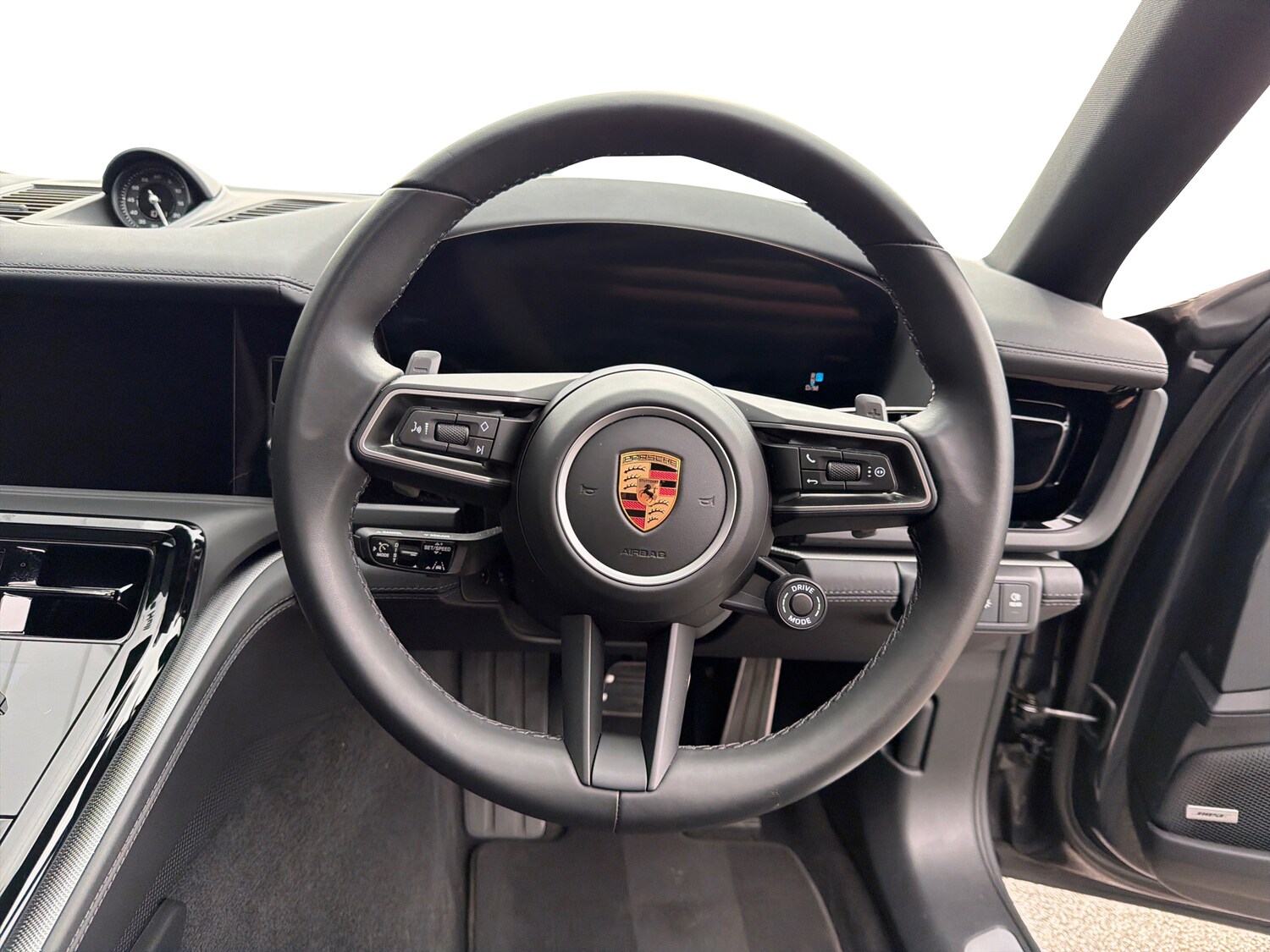 Used Porsche Panamera 2025 for sale - 78036124: Photo 14