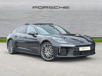 Used Porsche Panamera 2025 for sale - 78036124: Photo