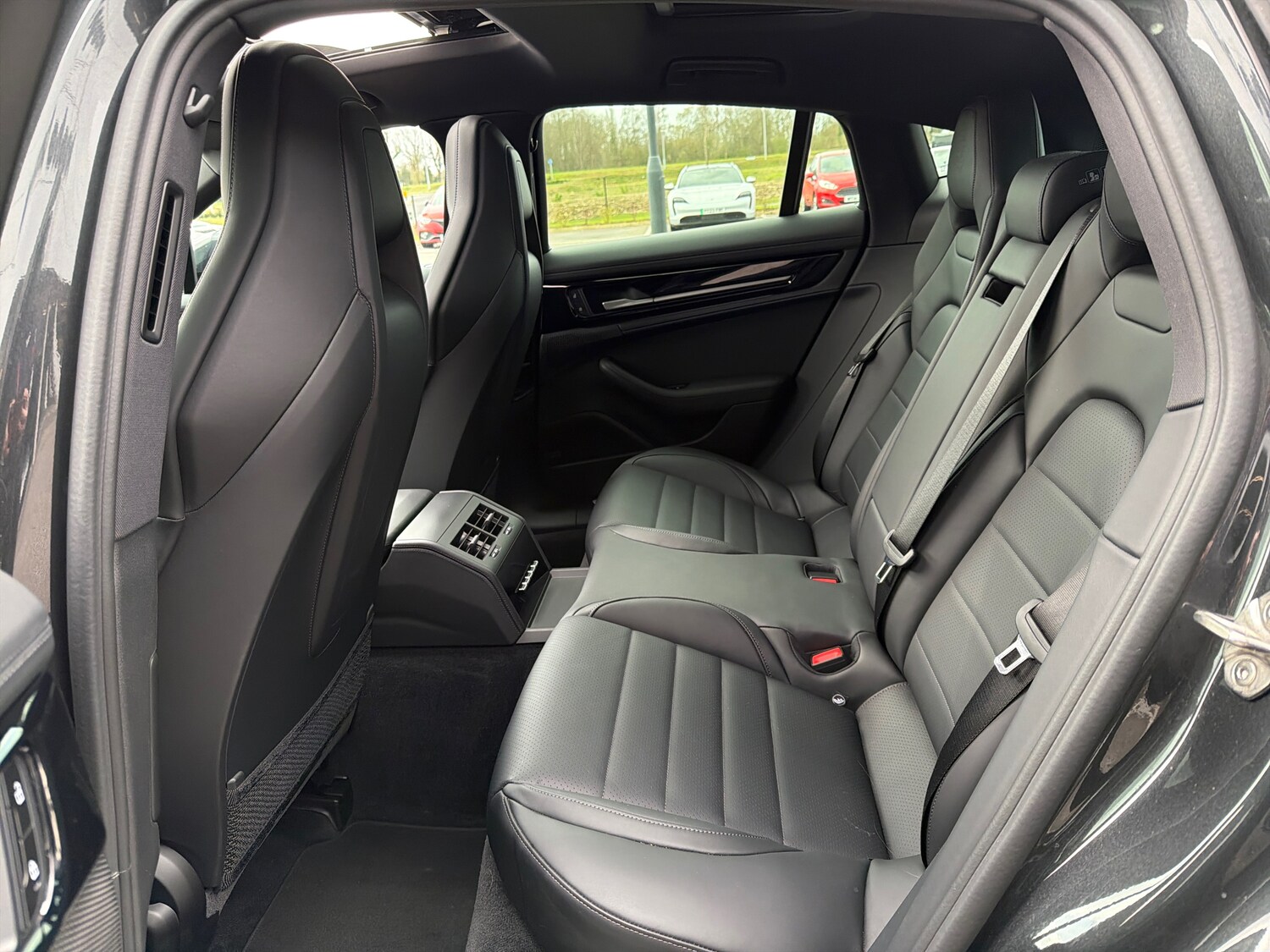 Used Porsche Panamera 2025 for sale - 78036124: Photo 21