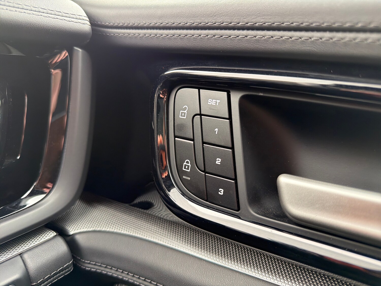 Used Porsche Panamera 2025 for sale - 78036124: Photo 23