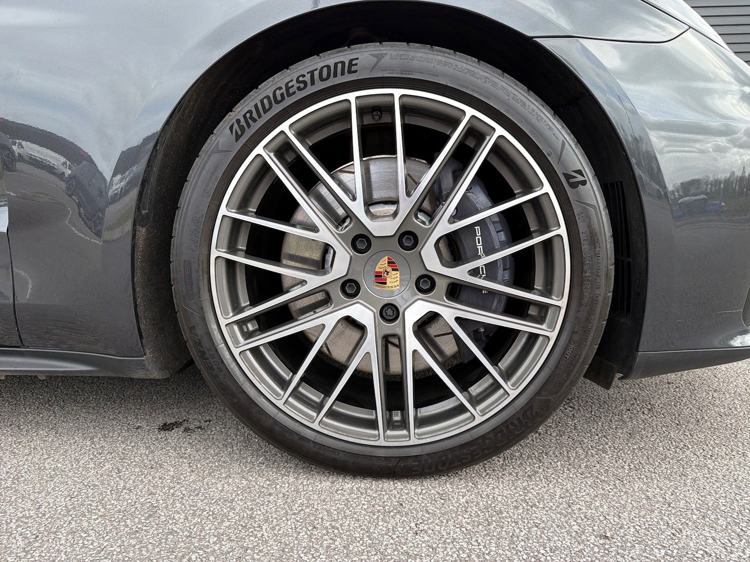 Used Porsche Panamera 2025 for sale - 78036124: Photo 8