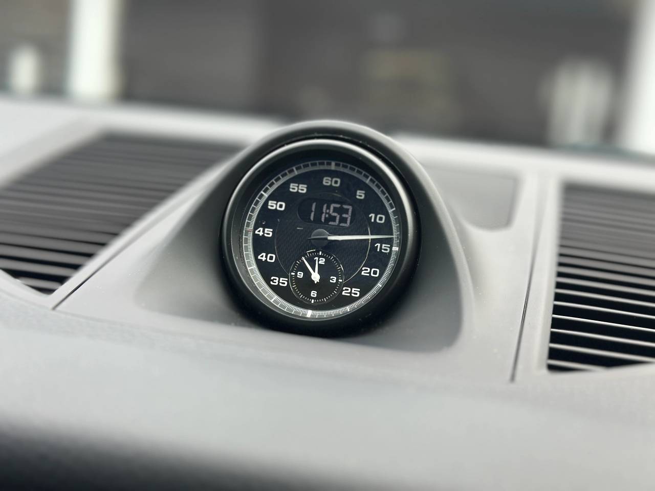 Used Porsche Macan 2024 for sale - 76110990: Photo 26