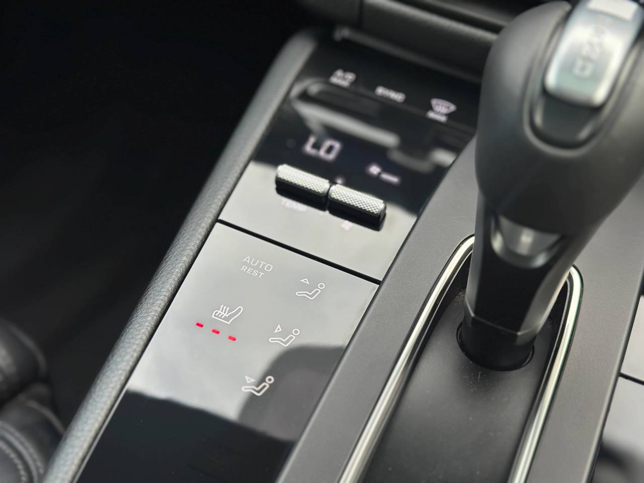 Used Porsche Macan 2024 for sale - 76110990: Photo 31