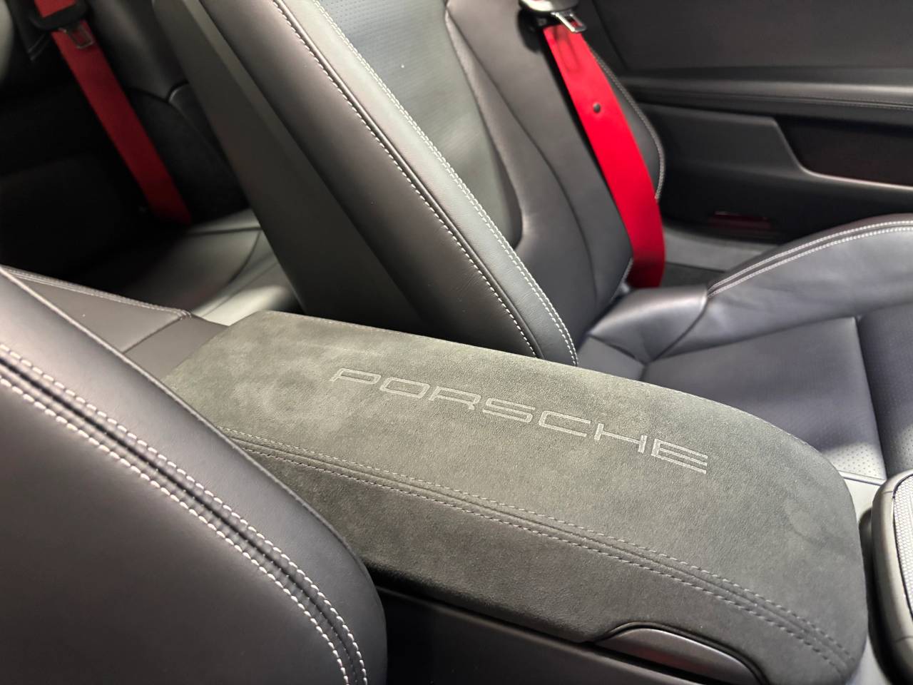 Used Porsche 911 2024 for sale - 77013422: Photo 26