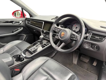 Used Porsche Macan 2022 for sale - 77855218: Photo