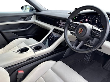 Used Porsche Taycan 2023 for sale - 79318360: Photo