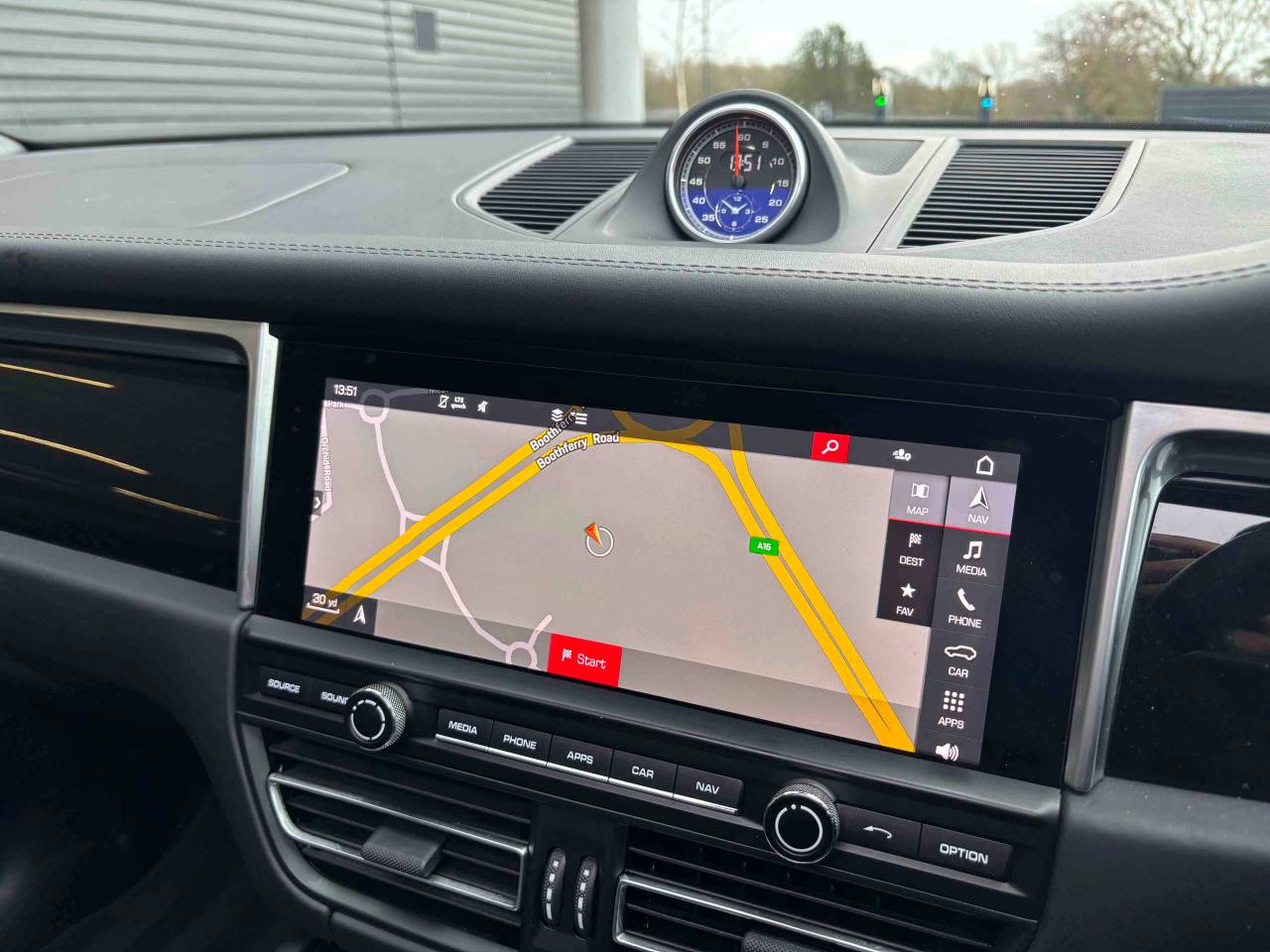 Used Porsche Macan 2020 for sale - 77013376: Photo 21