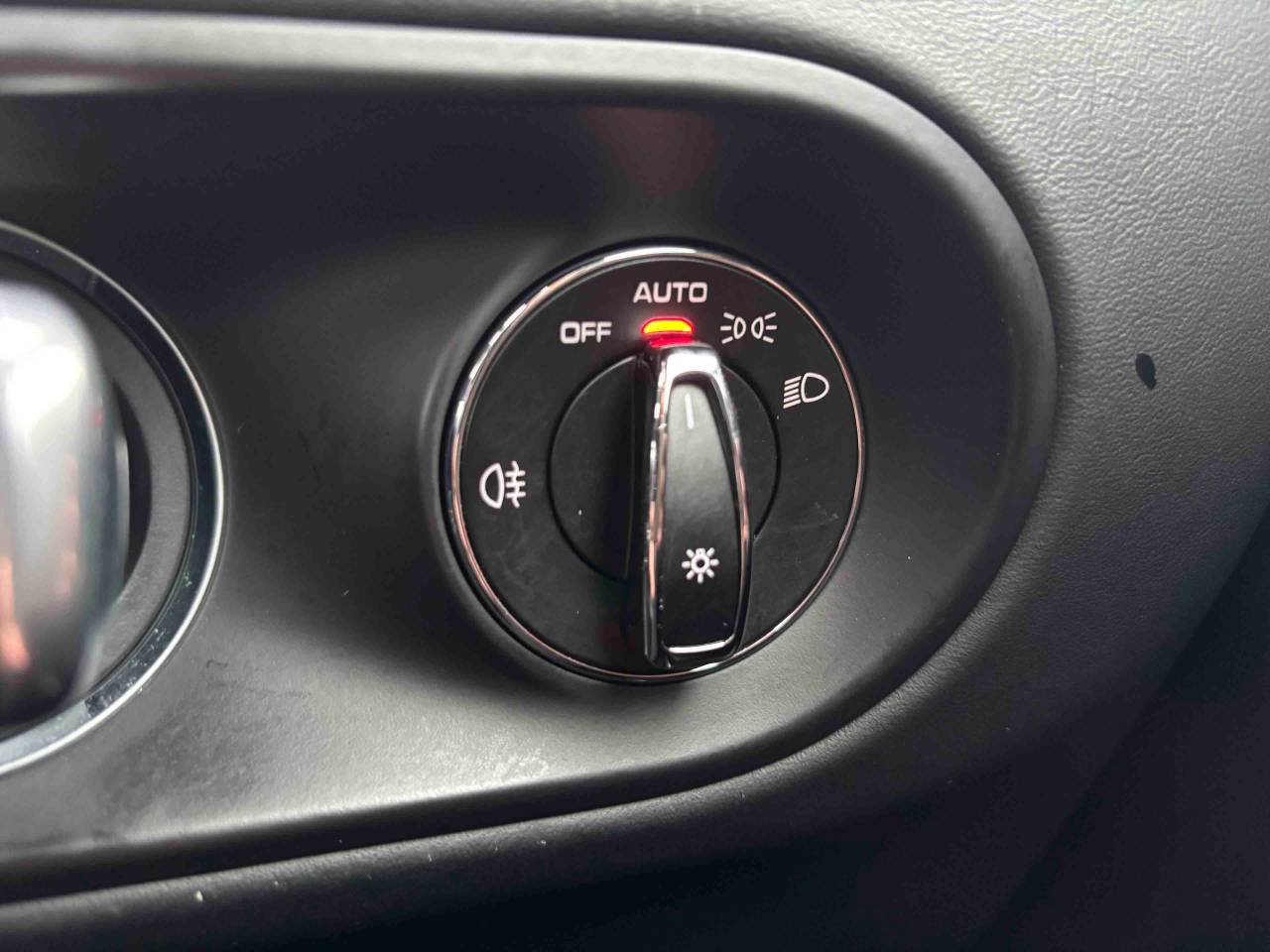 Used Porsche Macan 2020 for sale - 77013376: Photo 25