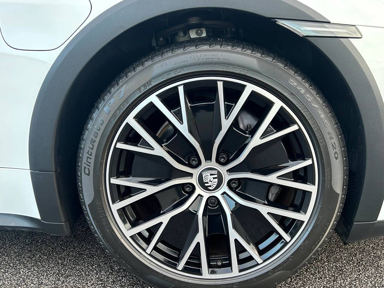 Used Porsche Taycan 2021 for sale - 77346379: Photo 49