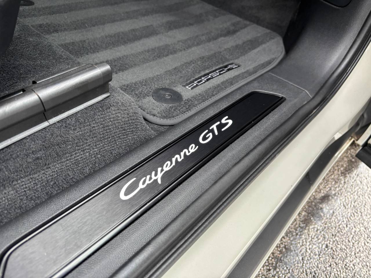 Used Porsche Cayenne 2023 for sale - 77177603: Photo 24