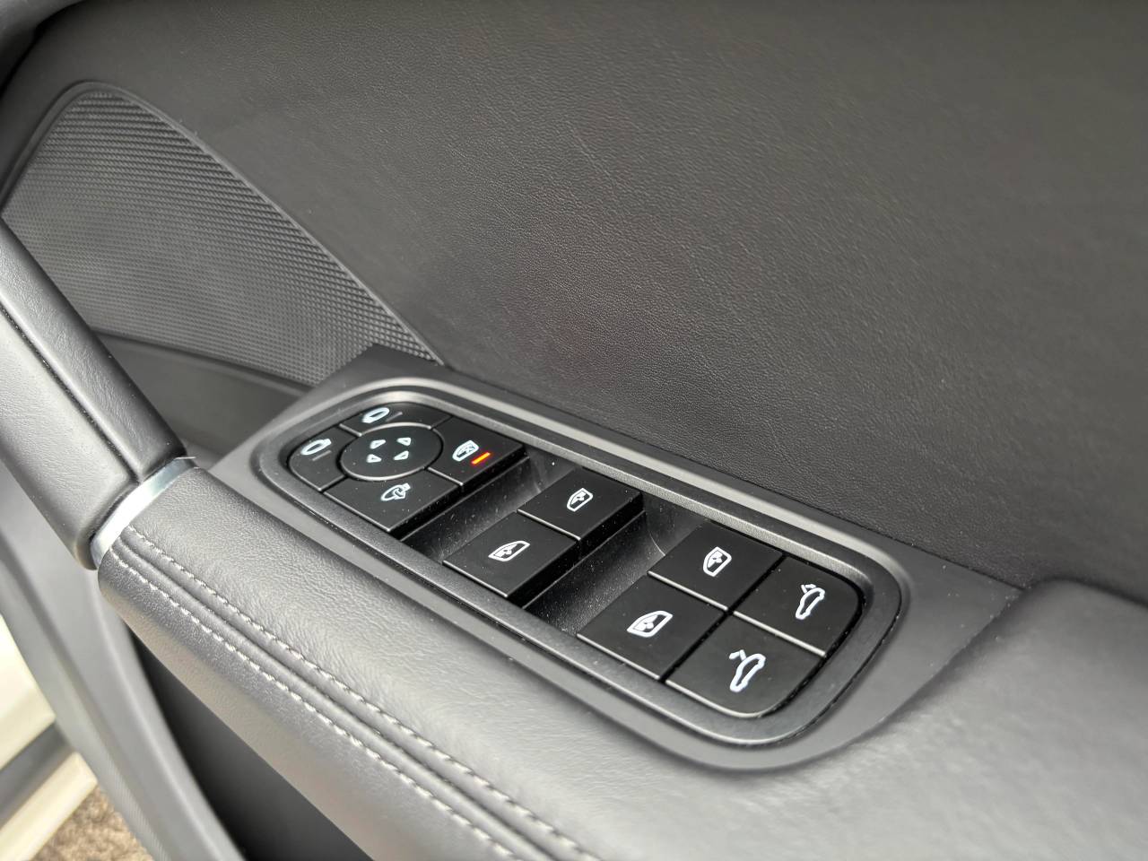 Used Porsche Cayenne 2023 for sale - 77177603: Photo 35