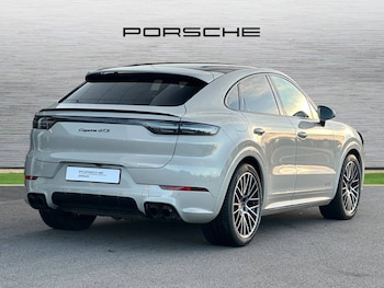 Used Porsche Cayenne 2023 for sale - 77177603: Photo