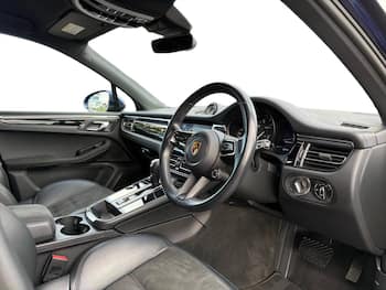 Used Porsche Macan 2021 for sale - 79751902: Photo