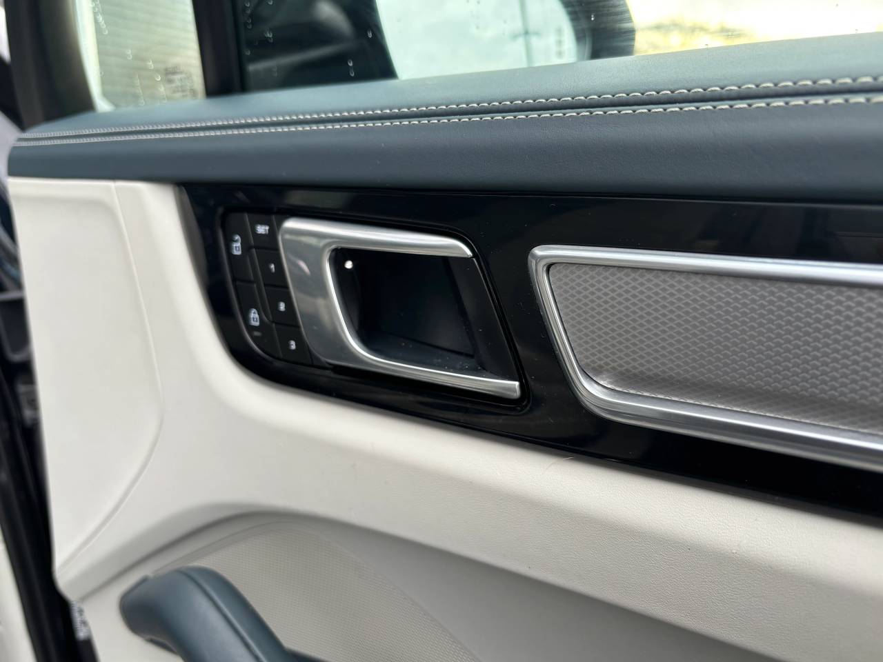 Used Porsche Cayenne 2022 for sale - 77177304: Photo 19