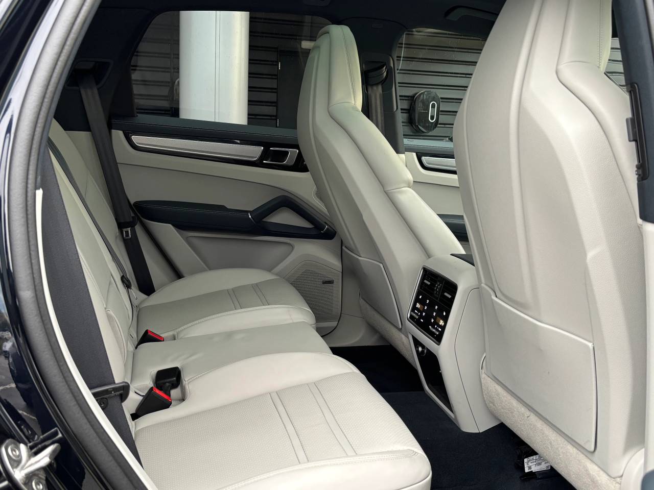 Used Porsche Cayenne 2022 for sale - 77177304: Photo 38