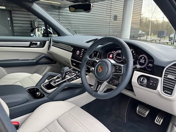Used Porsche Cayenne 2022 for sale - 77177304: Photo