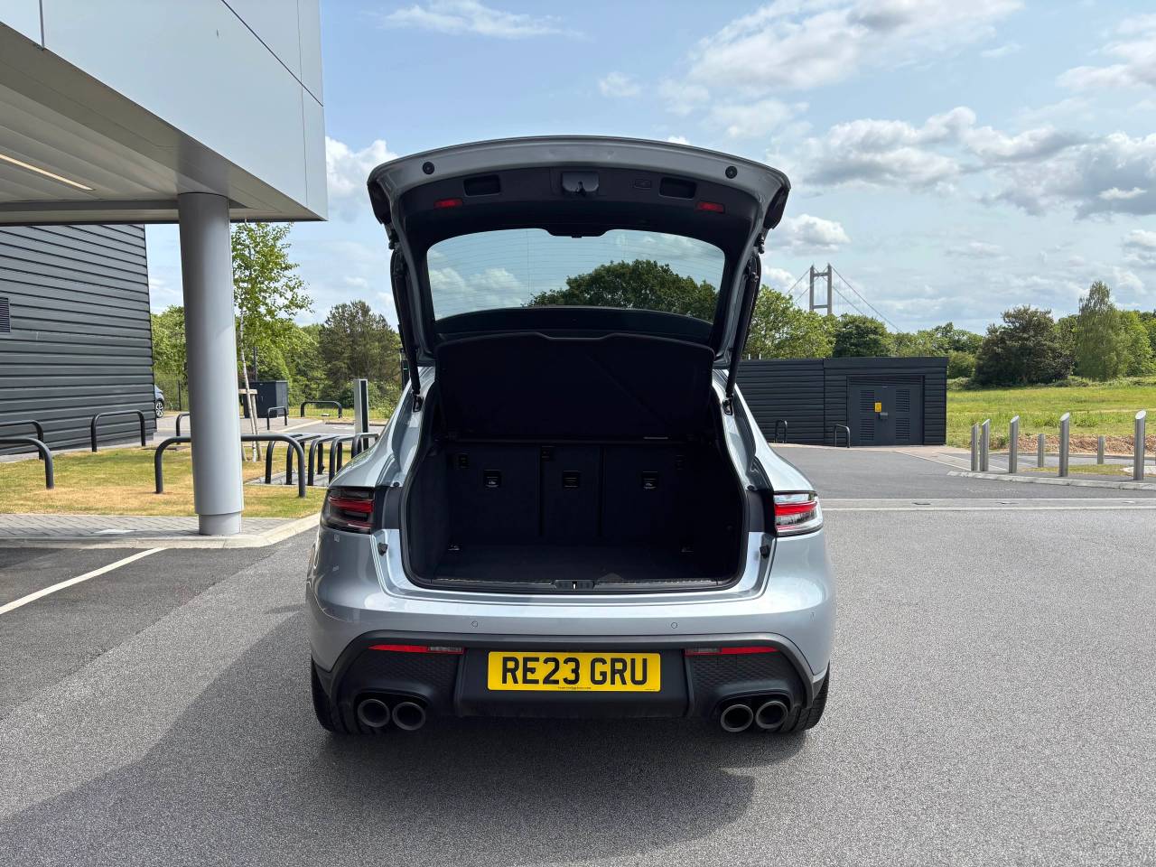 Vehicle 21
