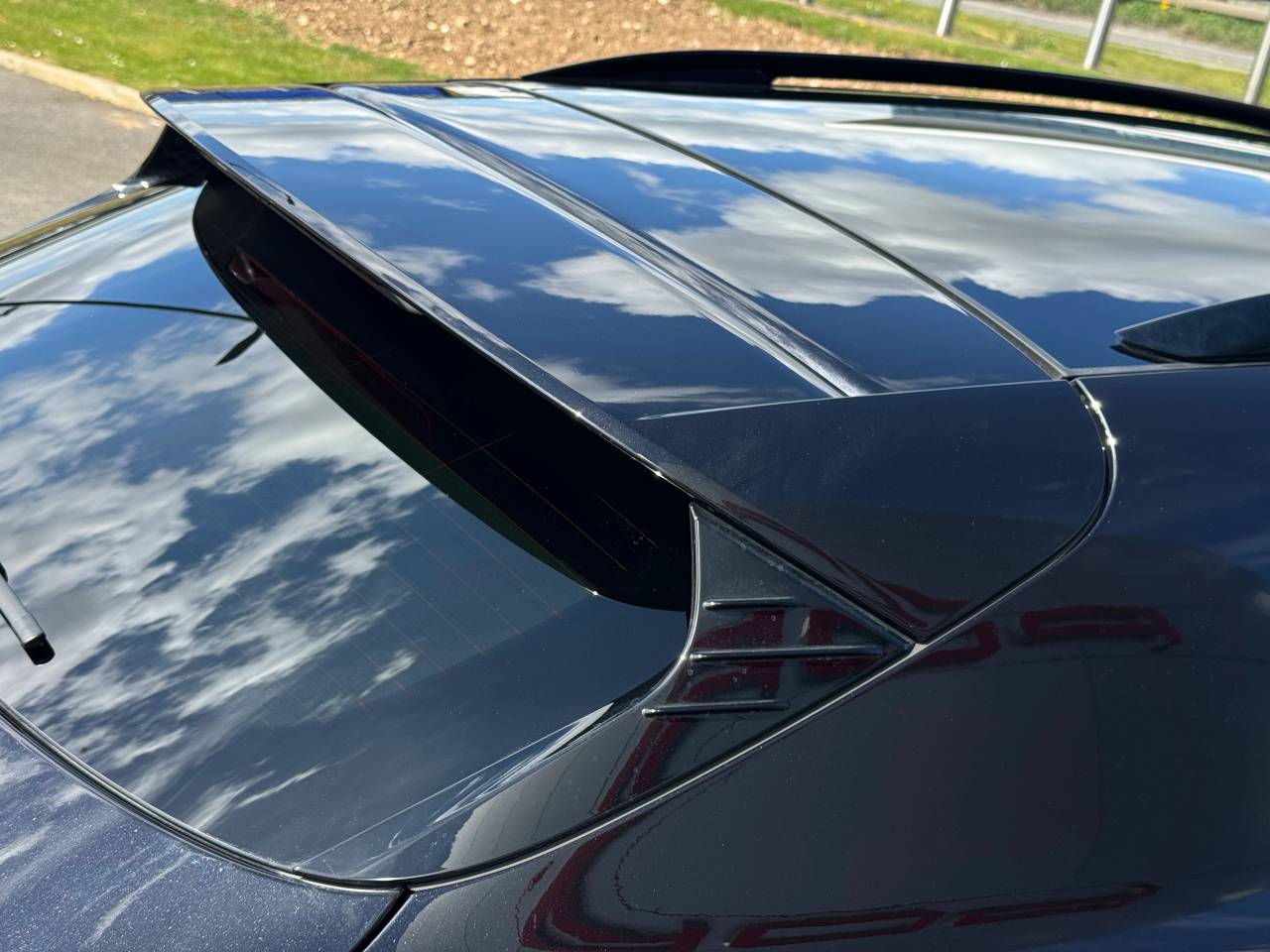 Used Porsche Taycan 2025 for sale - 77177718: Photo 11