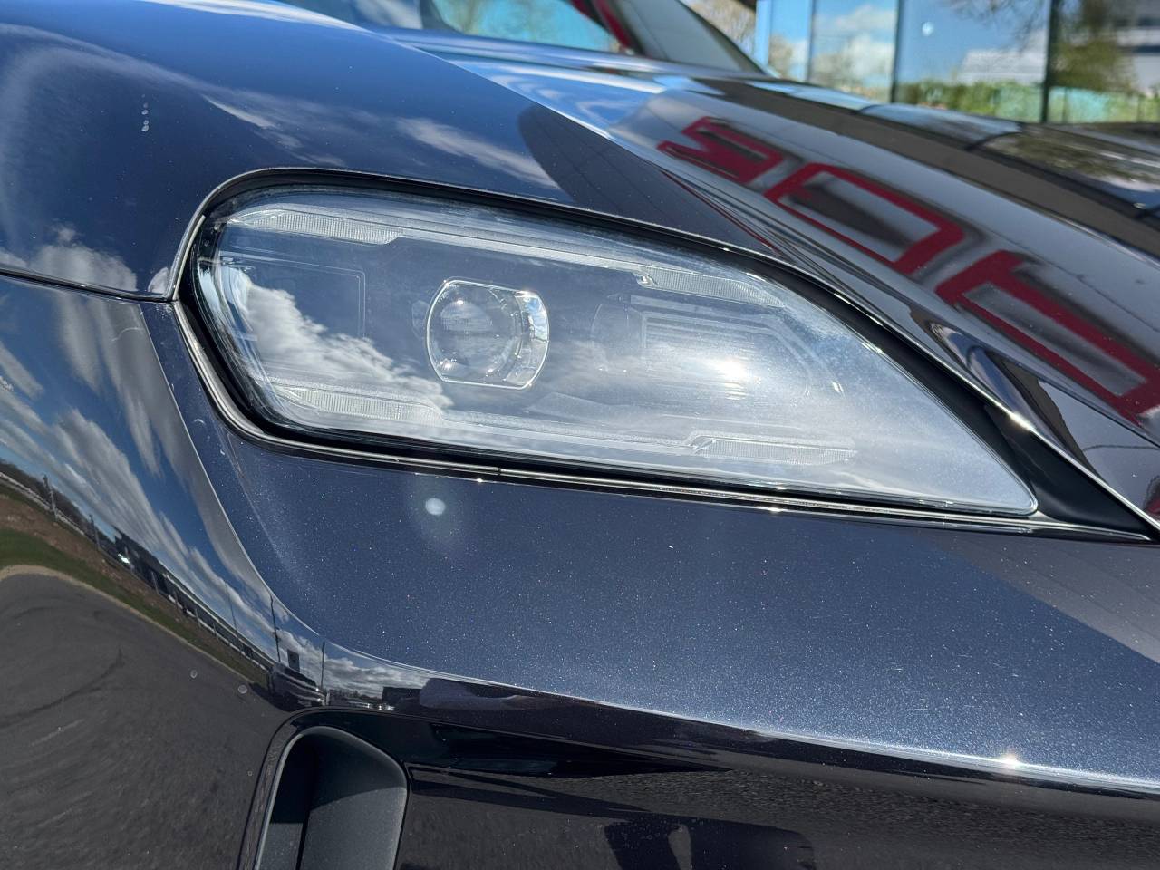 Used Porsche Taycan 2025 for sale - 77177718: Photo 17