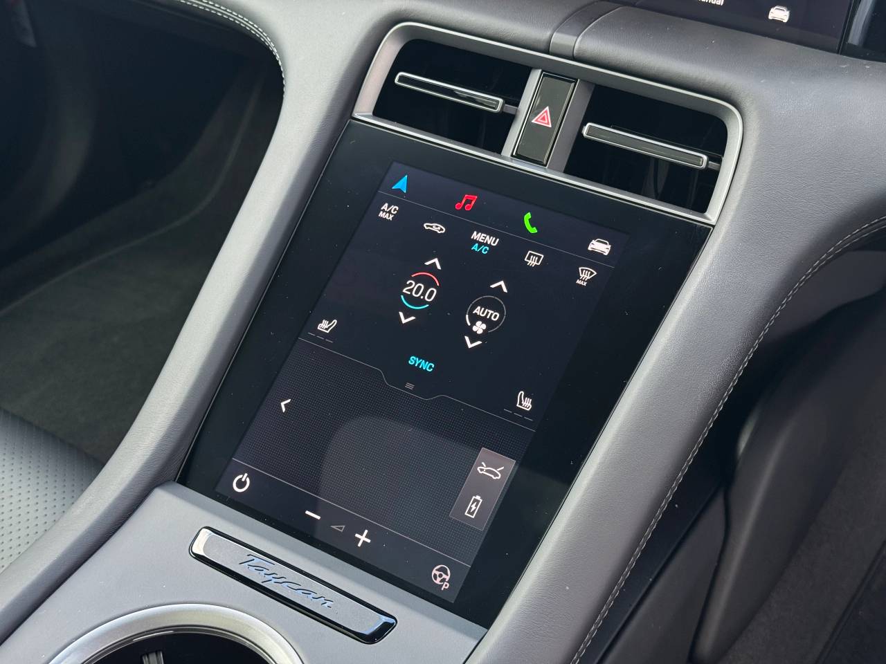 Used Porsche Taycan 2025 for sale - 77177718: Photo 25