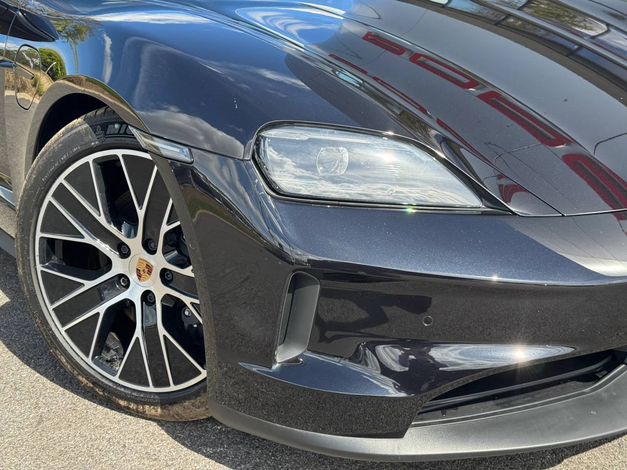 Used Porsche Taycan 2025 for sale - 77177718: Photo 43