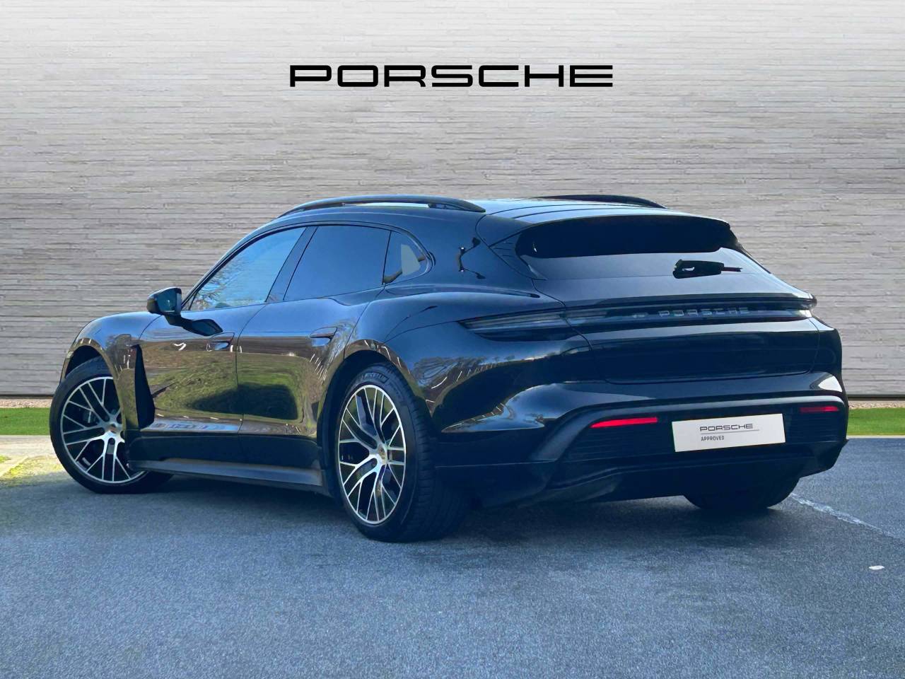 Used Porsche Taycan 2025 for sale - 77177718: Photo 52