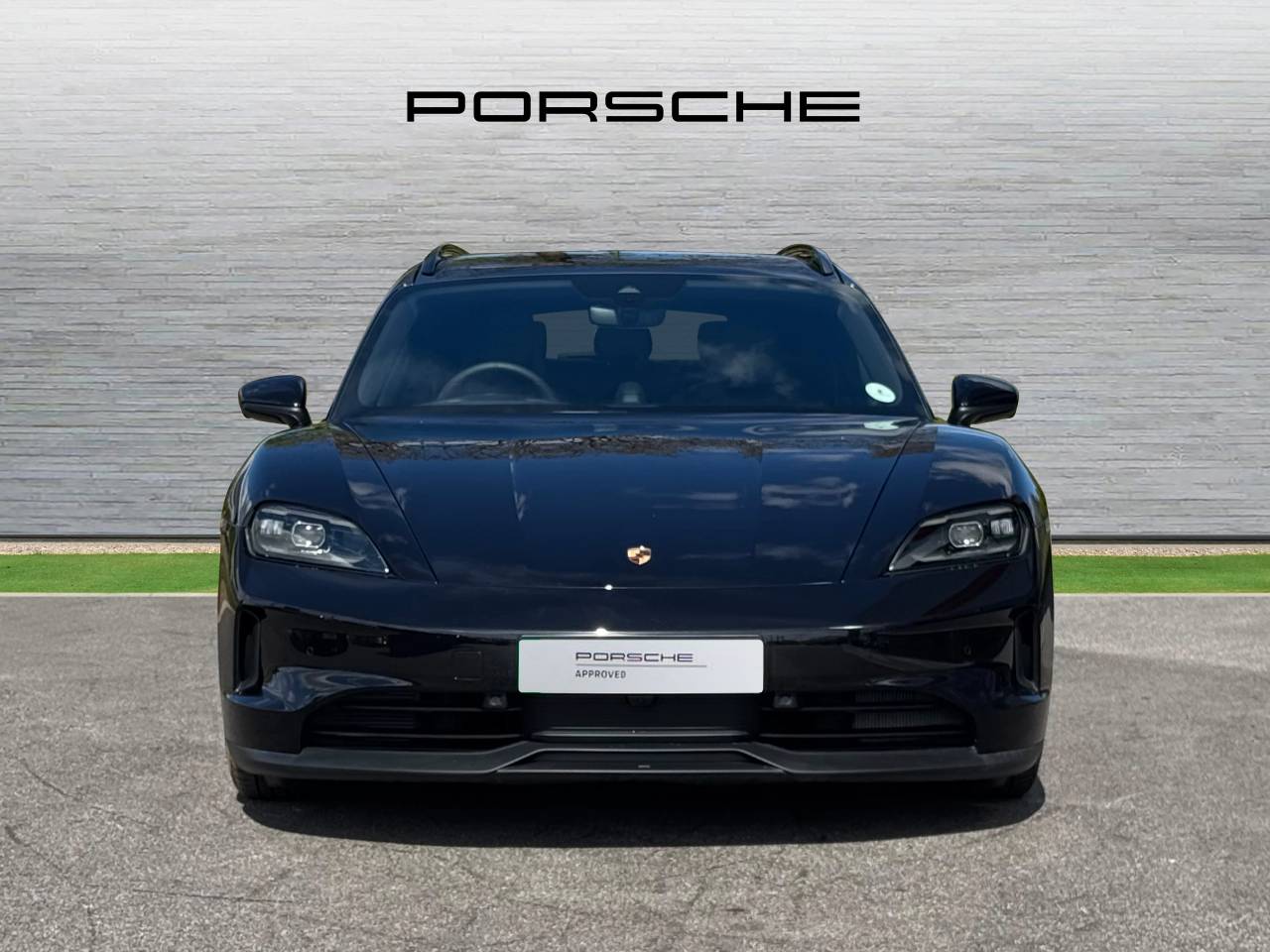Used Porsche Taycan 2025 for sale - 77177718: Photo 6