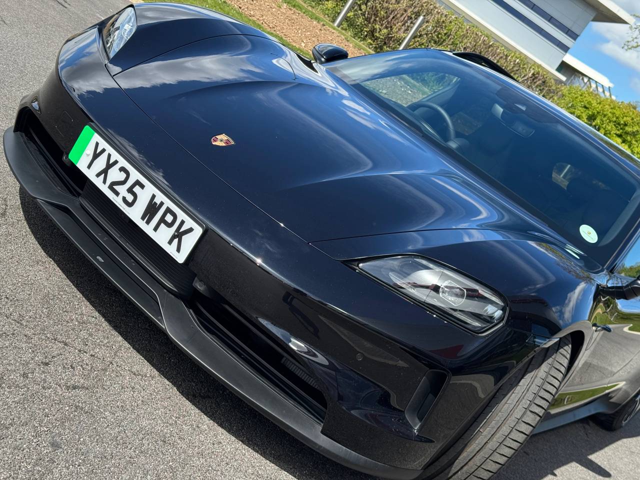 Used Porsche Taycan 2025 for sale - 77177718: Photo 9