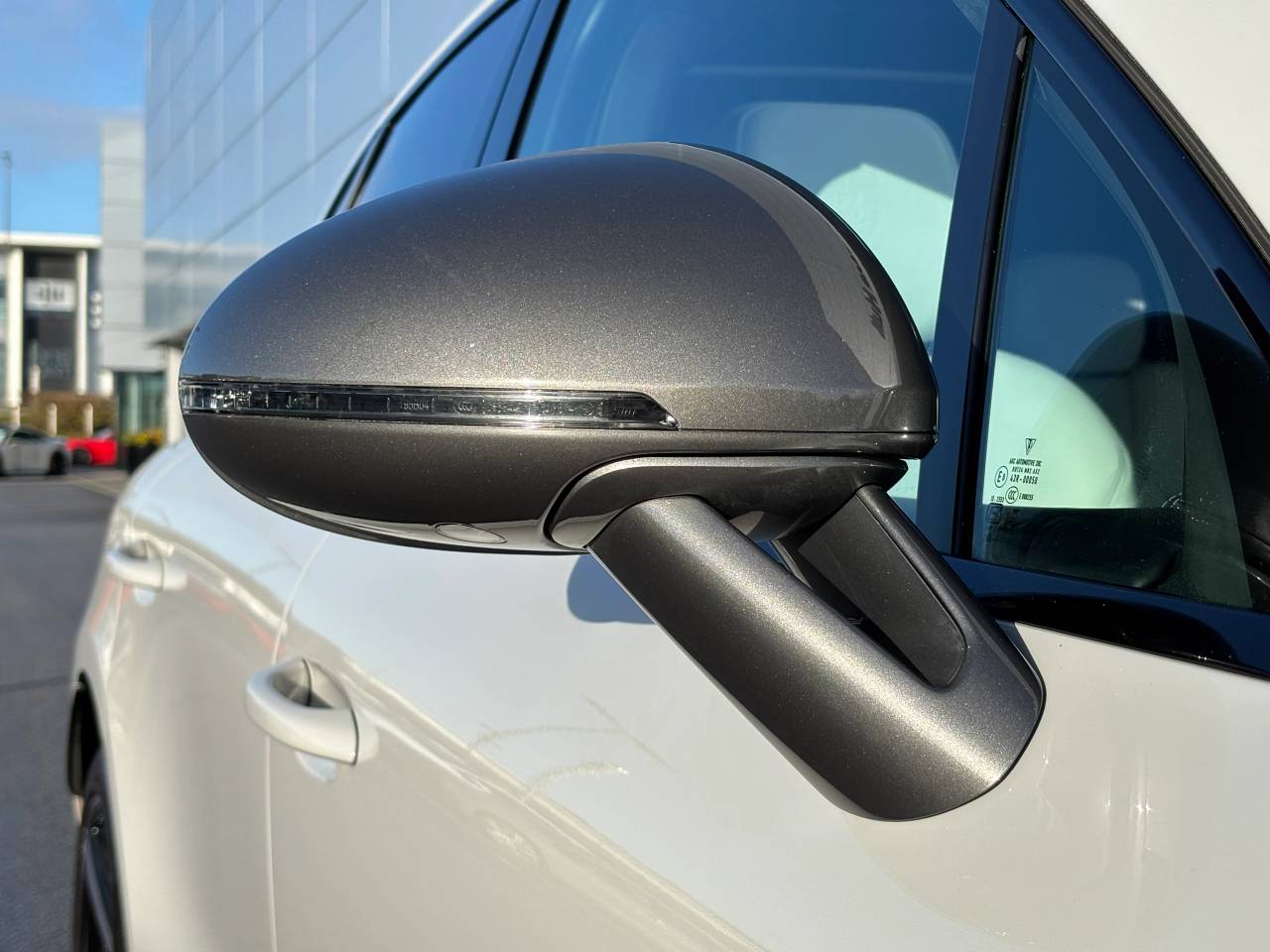 Used Porsche Macan 2024 for sale - 76716720: Photo 13