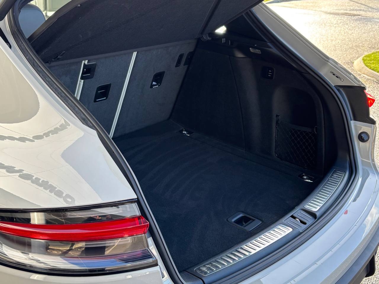 Used Porsche Macan 2024 for sale - 76716720: Photo 15