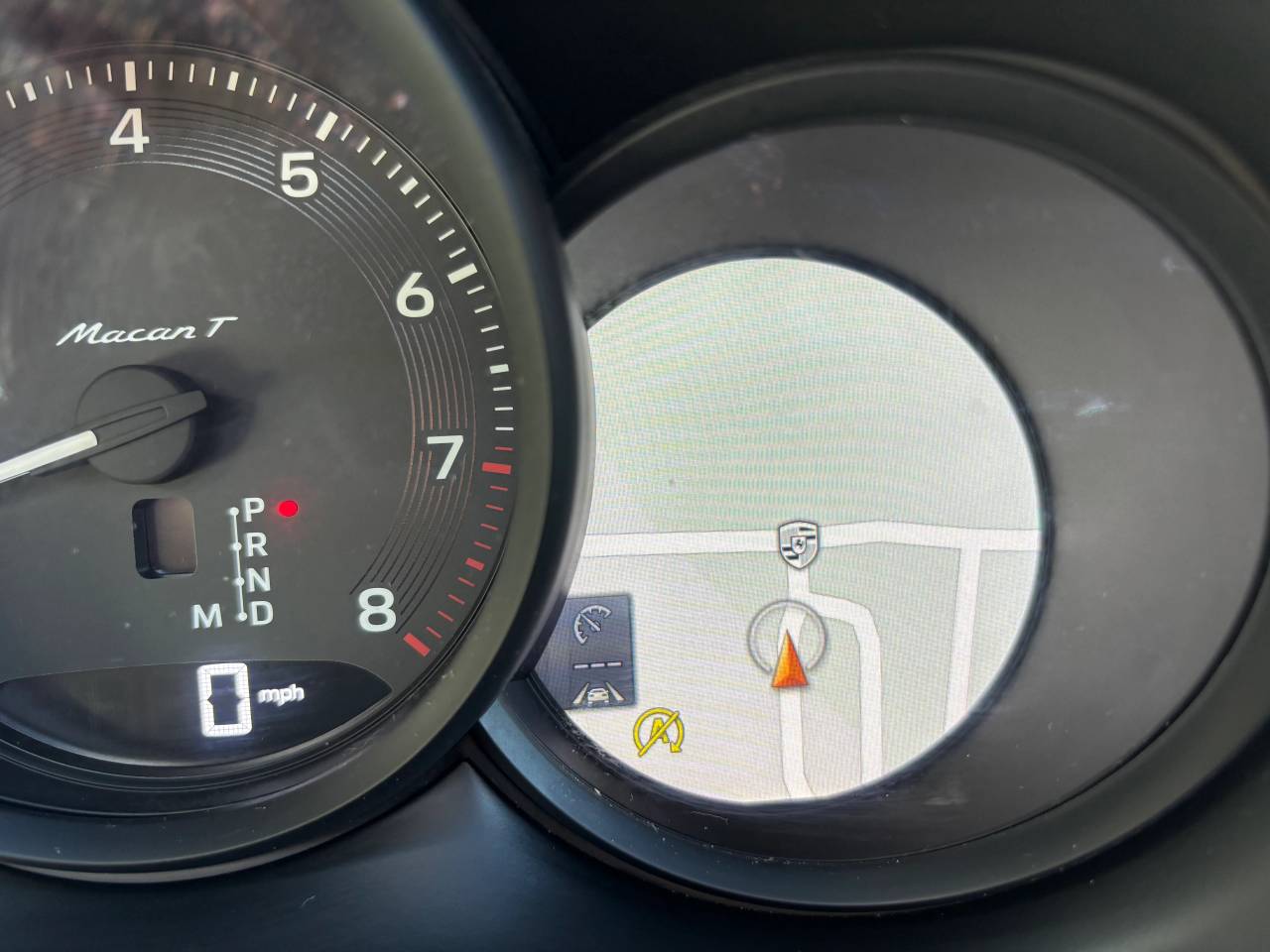 Used Porsche Macan 2024 for sale - 76716720: Photo 26