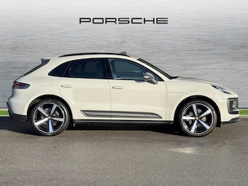 Used Porsche Macan 2024 for sale - 76716720: Photo