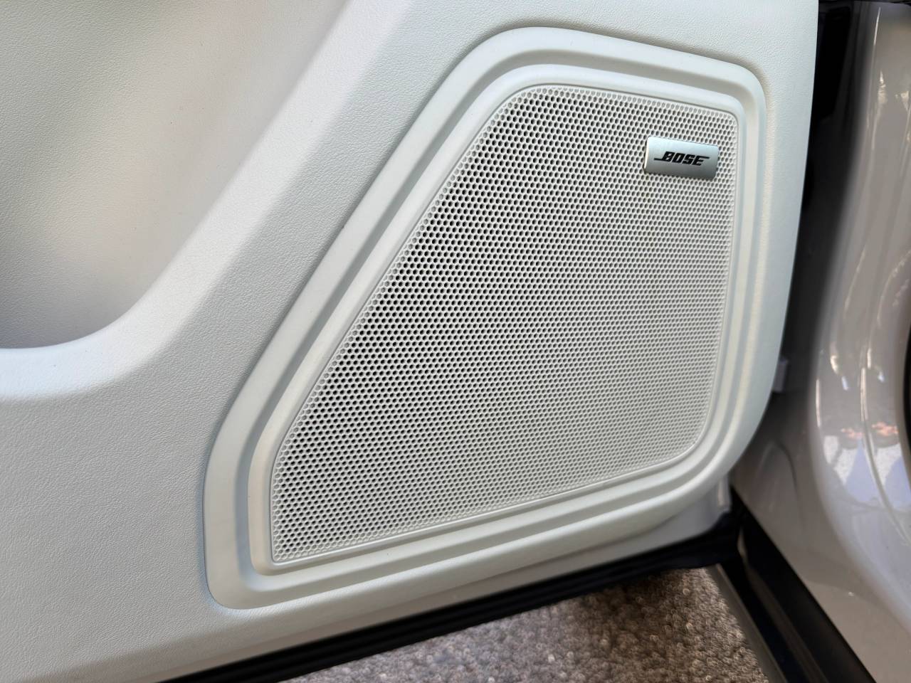 Used Porsche Macan 2024 for sale - 76716720: Photo 34